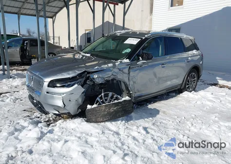 2021 Lincoln Corsair Standard z USA, uszkodzony, nr VIN 5LMCJ1D94MUL20728